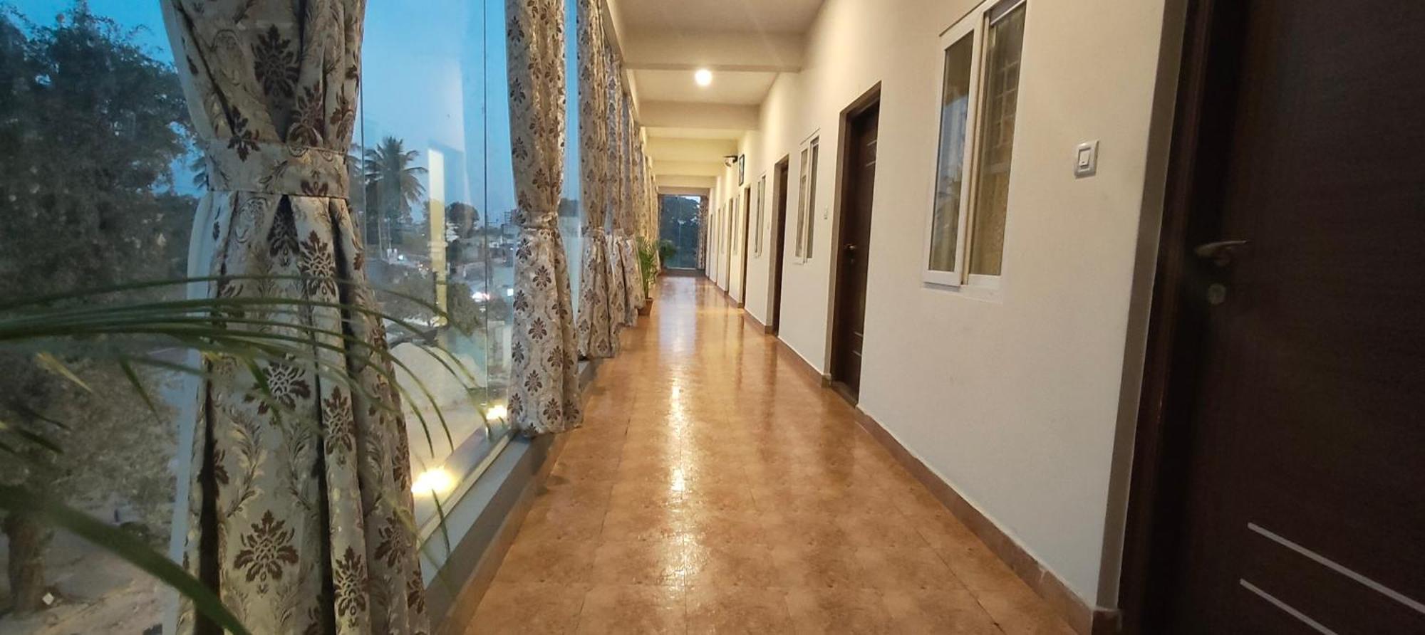 Hotel Amulya Regency Bayappanhalli 外观 照片